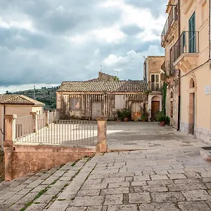 Casa vacanze Mazzini 5, Ragusa